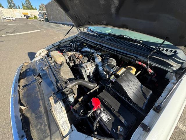 2002 Ford F-350 Base