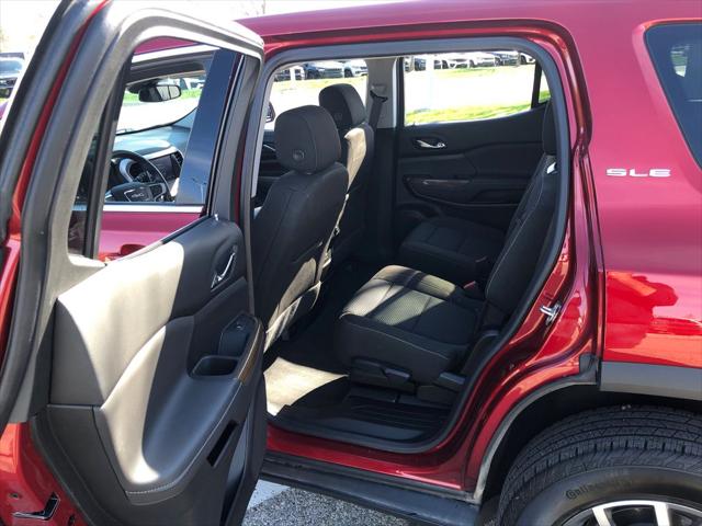 2023 GMC Acadia AWD SLE
