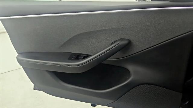 2025 Tesla Model 3 Long Range Rear-Wheel Drive
