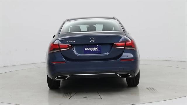 2021 Mercedes-Benz A 220 A 220