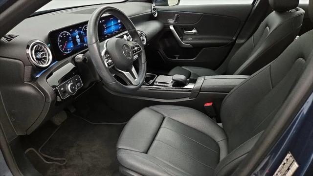 2021 Mercedes-Benz A 220 A 220