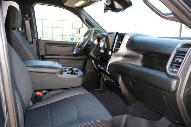 2026 Ram 2500 Black Express Crew Cab 4x4 8" Box