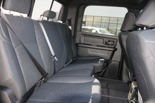 2026 Ram 2500 Black Express Crew Cab 4x4 8" Box