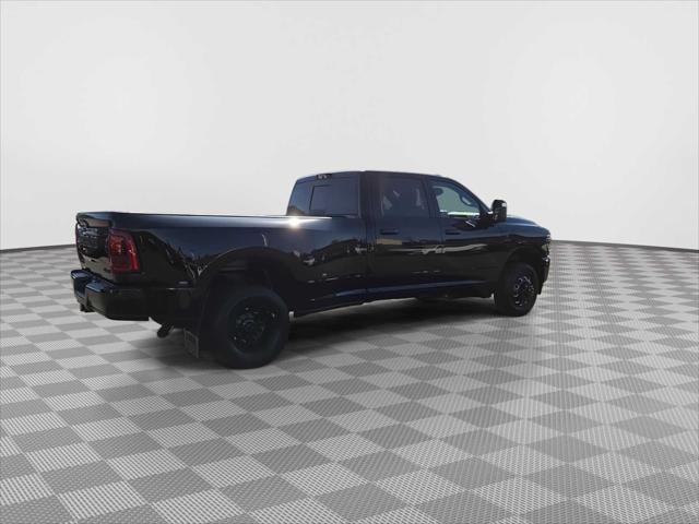 2026 Ram 3500 Laramie Crew Cab 4x4 8' Box