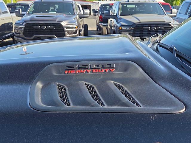 2026 Ram 3500 Laramie Crew Cab 4x4 8' Box