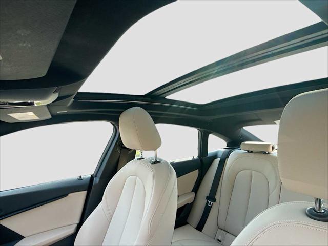 2023 BMW Coupe i xDrive