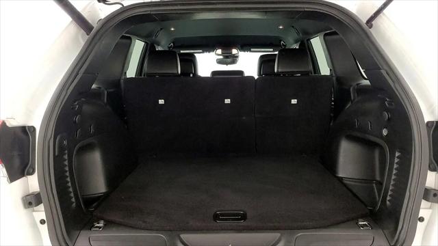 2021 Jeep Grand Cherokee Laredo X 4x4