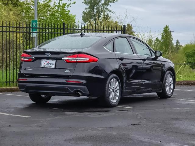 2020 Ford Fusion SE
