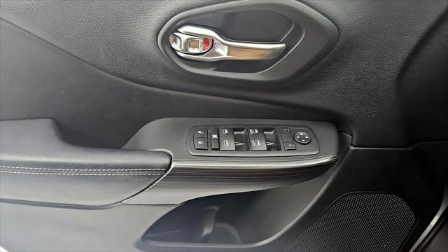 2017 Jeep Cherokee Limited FWD