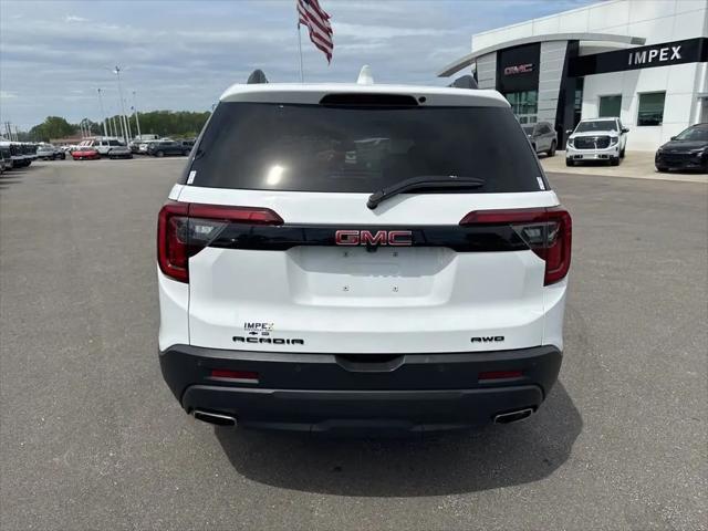2023 GMC Acadia AWD SLT