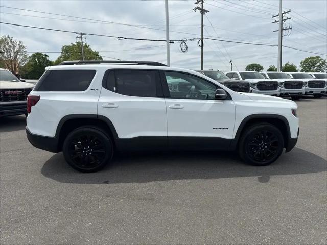 2023 GMC Acadia AWD SLT