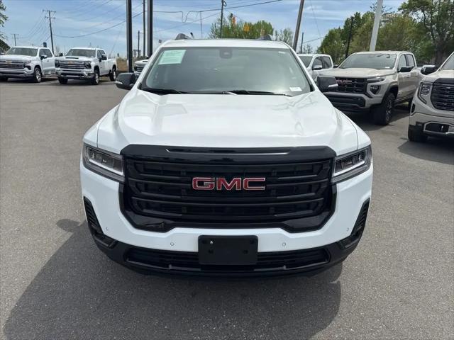 2023 GMC Acadia AWD SLT