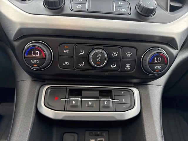 2023 GMC Acadia AWD SLT