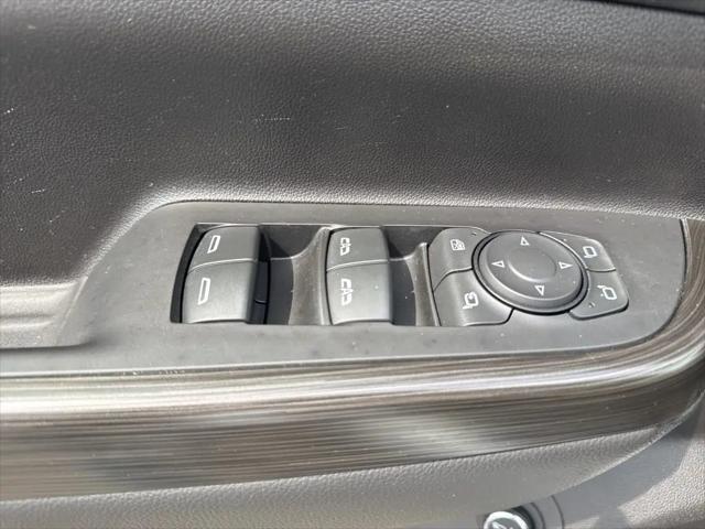 2023 GMC Acadia AWD SLT