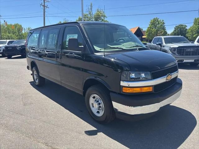2026 Chevrolet Express Cargo Van 2500 Regular Wheelbase, WT, RWD