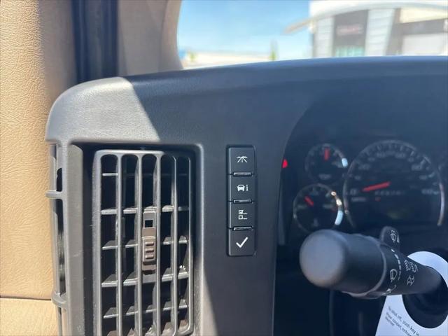 2026 Chevrolet Express Cargo Van 2500 Regular Wheelbase, WT, RWD