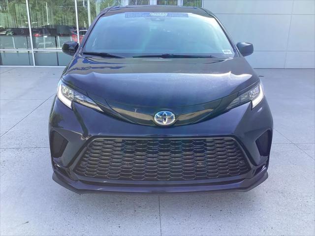 2025 Toyota Sienna XSE