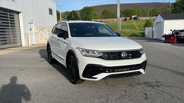 2022 Volkswagen Tiguan 2.0T SE R-Line Black for sale in Altoona, PA
