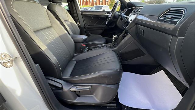 2022 Volkswagen Tiguan 2.0T SE R-Line Black