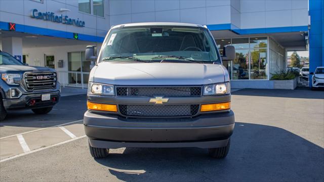 2026 Chevrolet Express Cargo Van 2500 Regular Wheelbase, WT, RWD