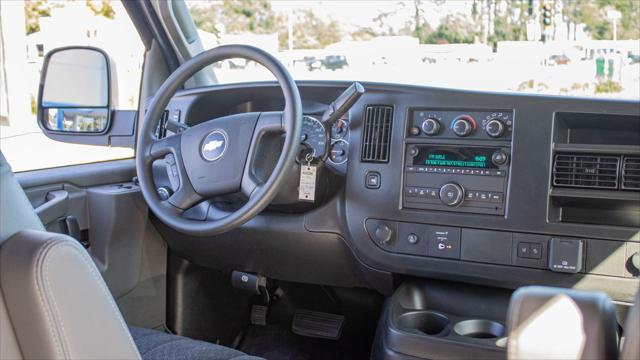 2026 Chevrolet Express Cargo Van 2500 Regular Wheelbase, WT, RWD