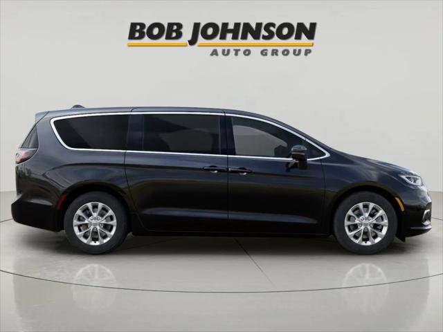 2026 Chrysler Pacifica Limited AWD