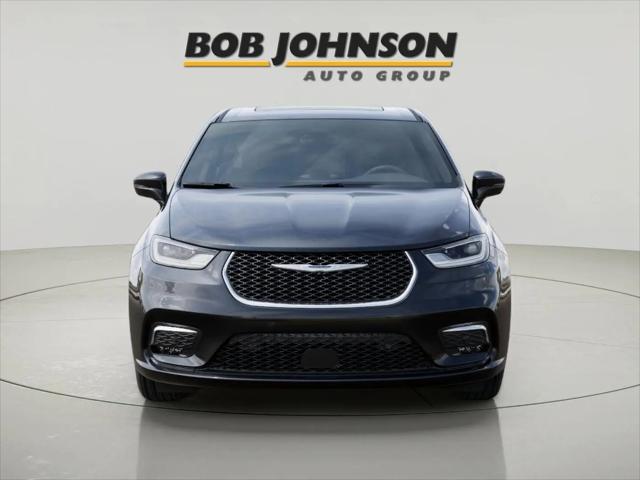 2026 Chrysler Pacifica Limited AWD
