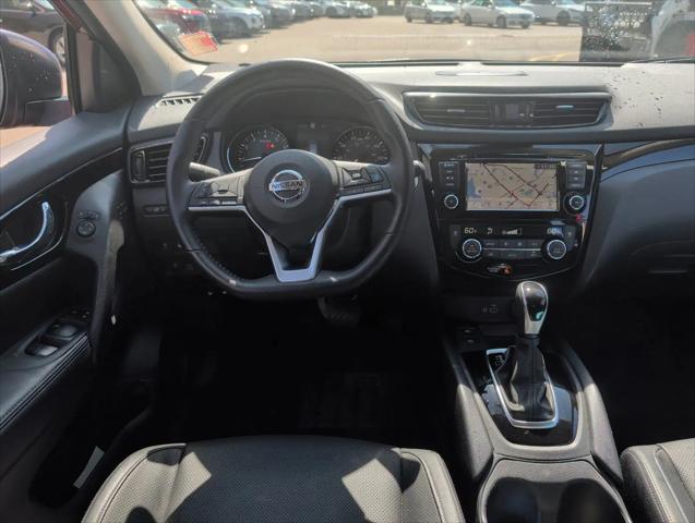 2022 Nissan Rogue Sport SL AWD Xtronic CVT