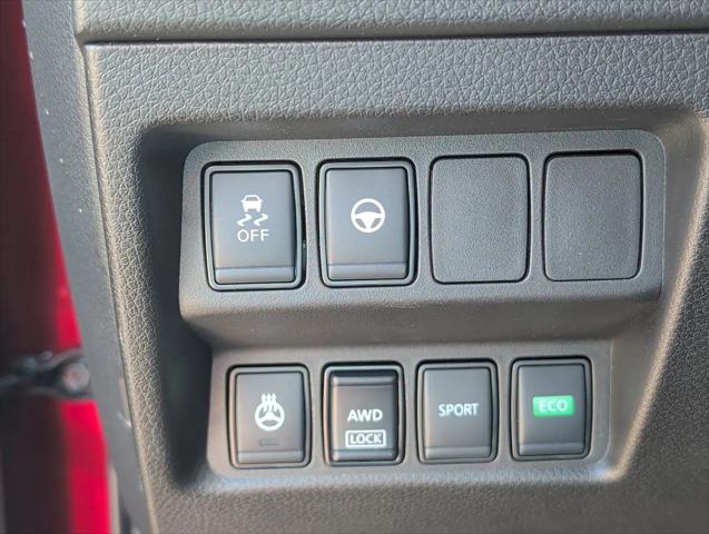 2022 Nissan Rogue Sport SL AWD Xtronic CVT