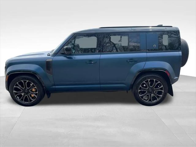2026 Land Rover Defender P635 OCTA