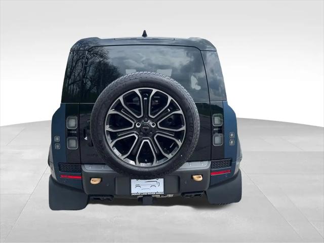 2026 Land Rover Defender P635 OCTA