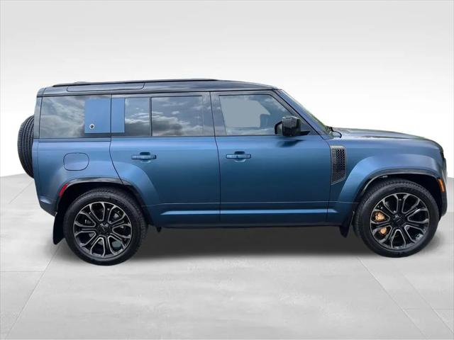 2026 Land Rover Defender P635 OCTA