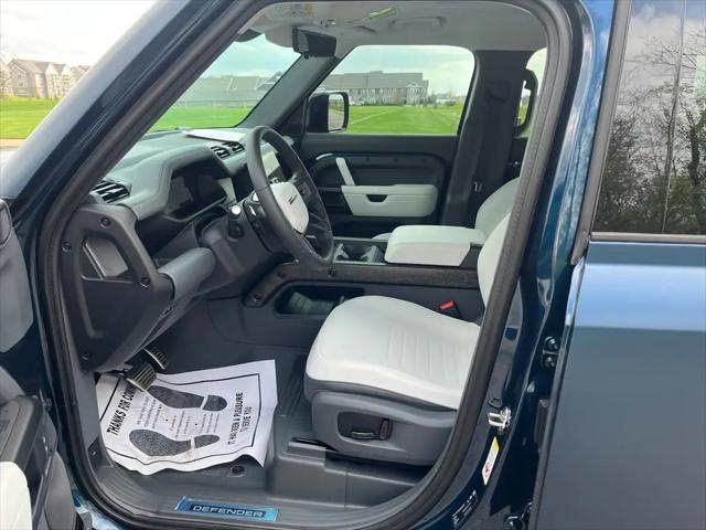 2026 Land Rover Defender P635 OCTA