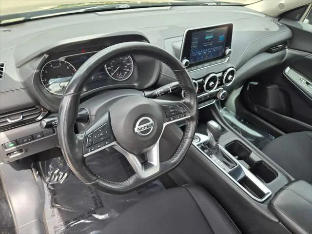 2022 Nissan Sentra SV Xtronic CVT