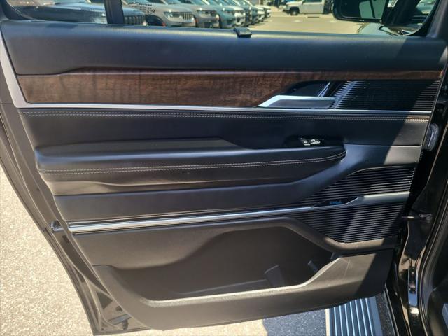 2024 Jeep Grand Wagoneer L 4x4