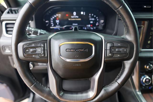 2023 GMC Yukon XL 4WD Denali Ultimate