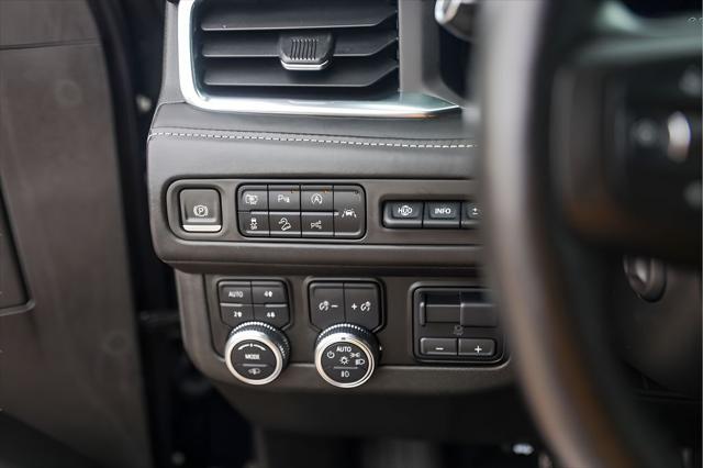 2023 GMC Yukon XL 4WD Denali Ultimate
