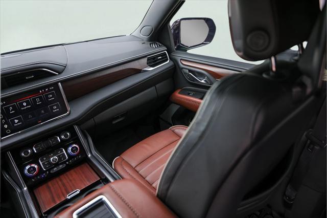 2023 GMC Yukon XL 4WD Denali Ultimate