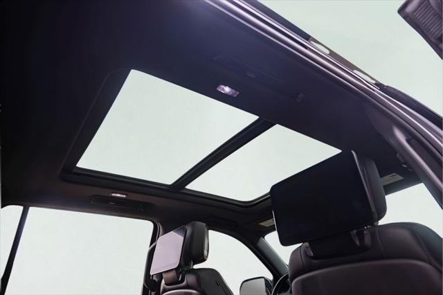 2023 GMC Yukon XL 4WD Denali Ultimate