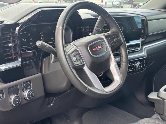2025 GMC Sierra 1500 2WD Crew Cab Short Box SLT