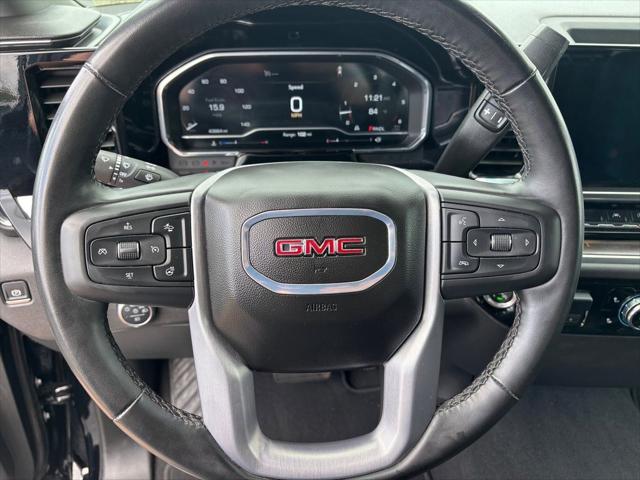 2025 GMC Sierra 1500 2WD Crew Cab Short Box SLT