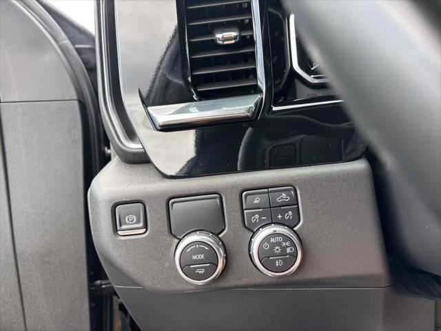 2025 GMC Sierra 1500 2WD Crew Cab Short Box SLT