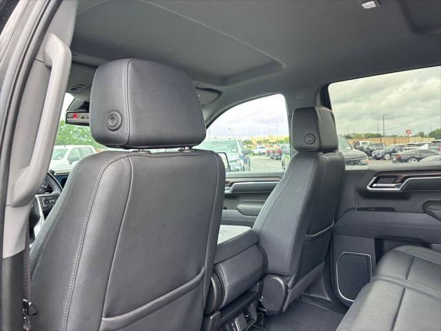 2025 GMC Sierra 1500 2WD Crew Cab Short Box SLT