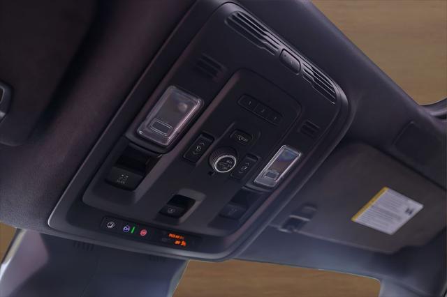 2024 Cadillac Escalade 4WD V-Series