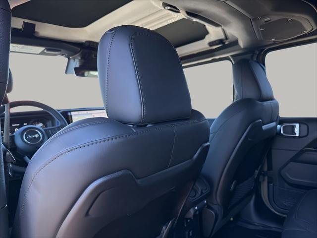 2025 Jeep Wrangler 4-Door Recon 4x4
