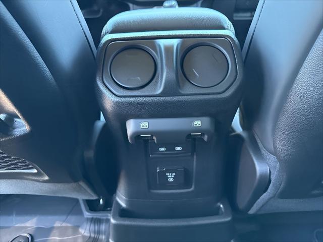 2025 Jeep Wrangler 4-Door Recon 4x4