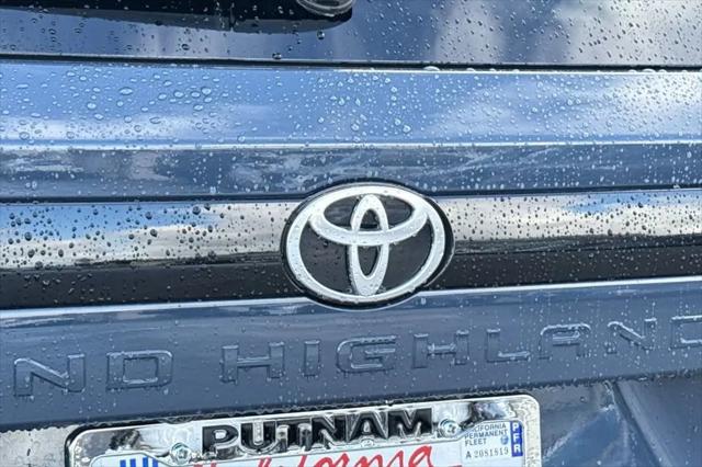 2025 Toyota Grand Highlander XLE