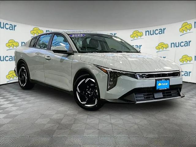 2025 Kia K4 EX for sale in Norwood, MA