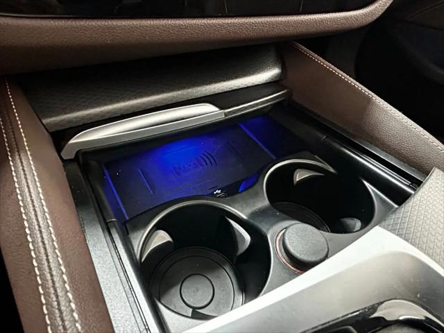 2023 BMW M5 i xDrive