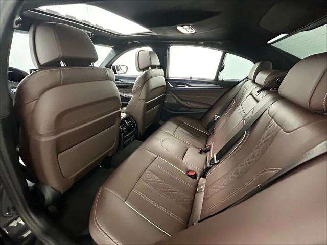 2023 BMW M5 i xDrive